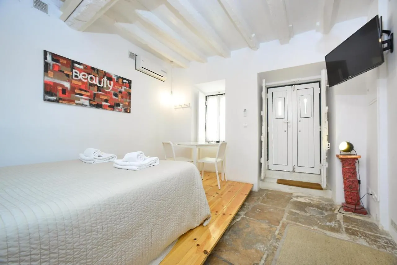Lxway Apartments Downtown 0*, Lisbon